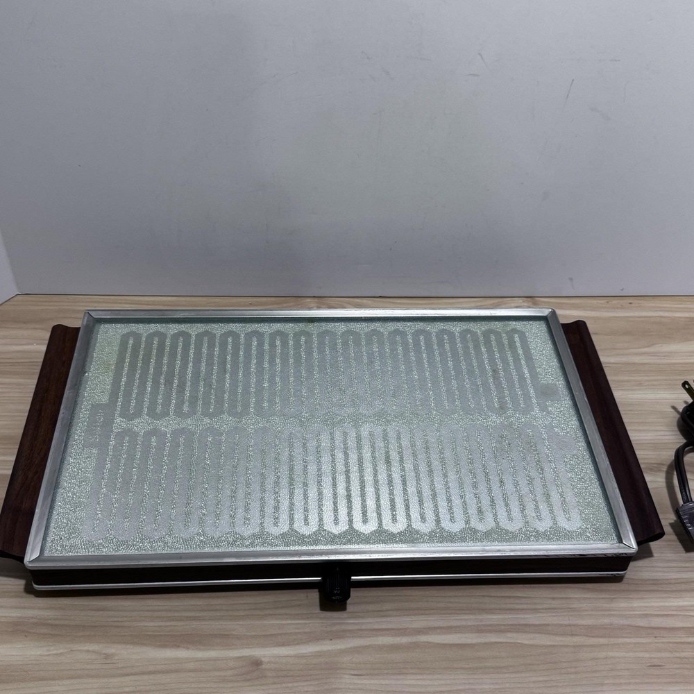 VTG Salton HOTRAY Electric Food Warmer WORKS Model #H924 Series N 250 W 120 V